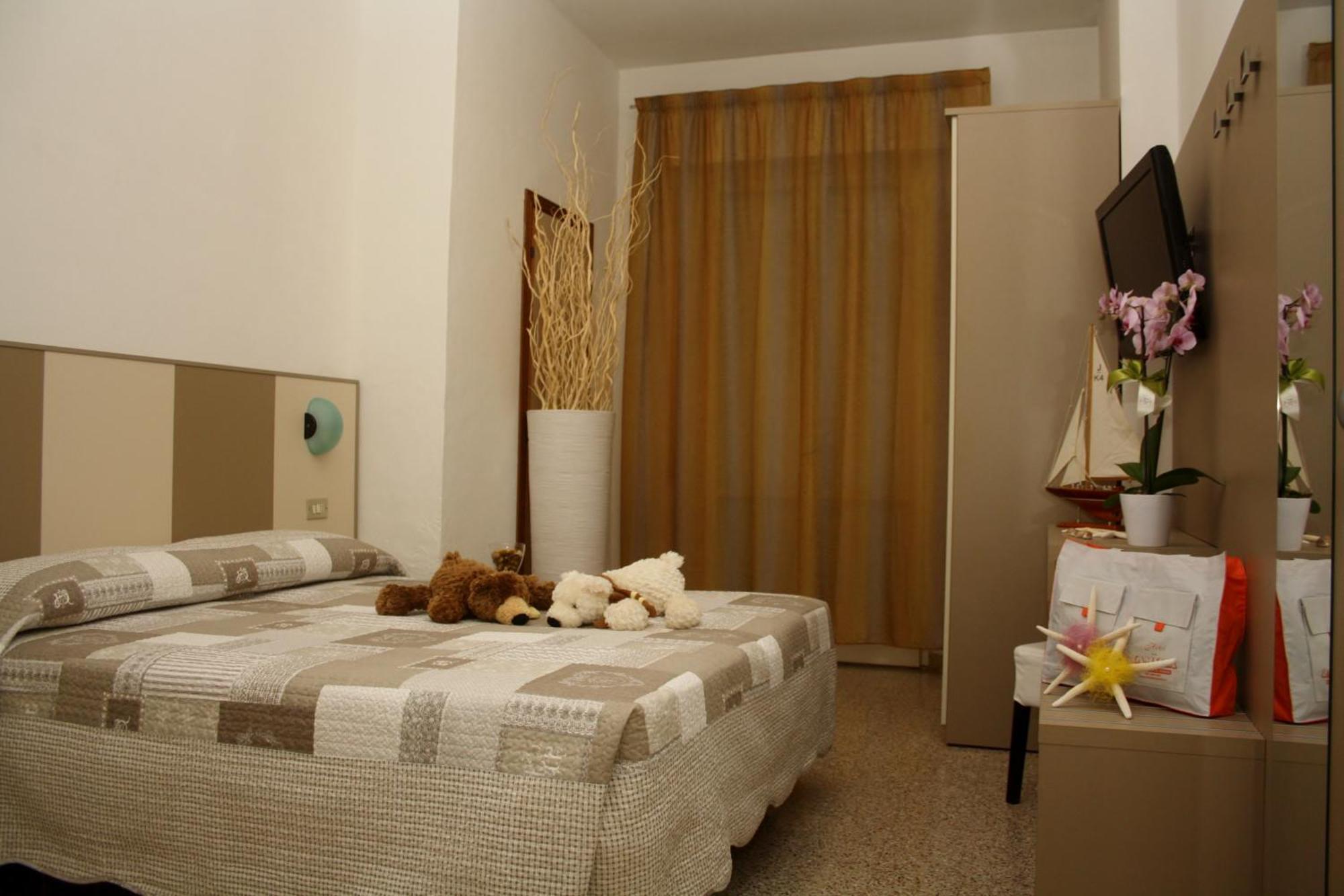 Hotel Camelia Rimini Exterior foto